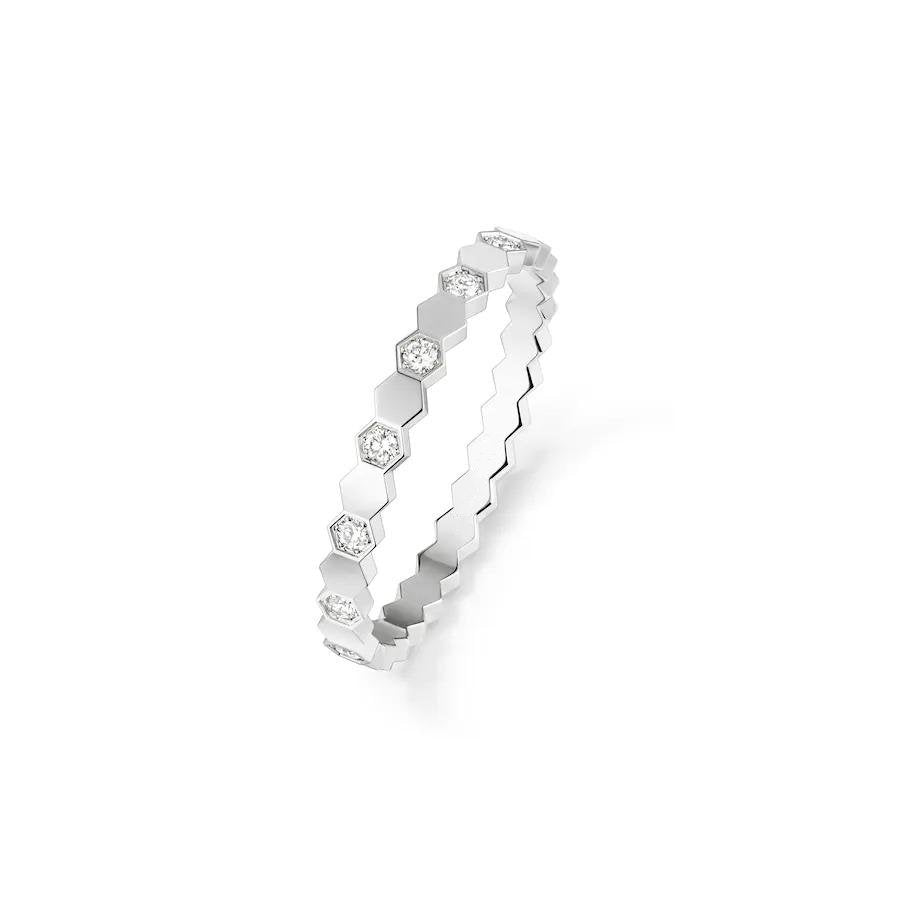 {
  "Elowen jewelsry": "Elowen ジュエリー",
  "BEE LOVE RING SILVER DIAMOND": "BEE LOVE リング シルバー ダイヤモンド"
}