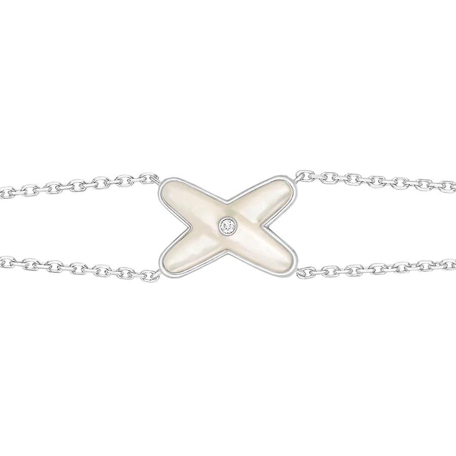 {
"Elowen jewelsry": "Elowen Schmuck",
"JEUX BRACELET WHITE MOP SILVER 1 DIAMOND": "JEUX ARMBAND WEISSES PERLMUTT SILBER 1 DIAMANT"
}