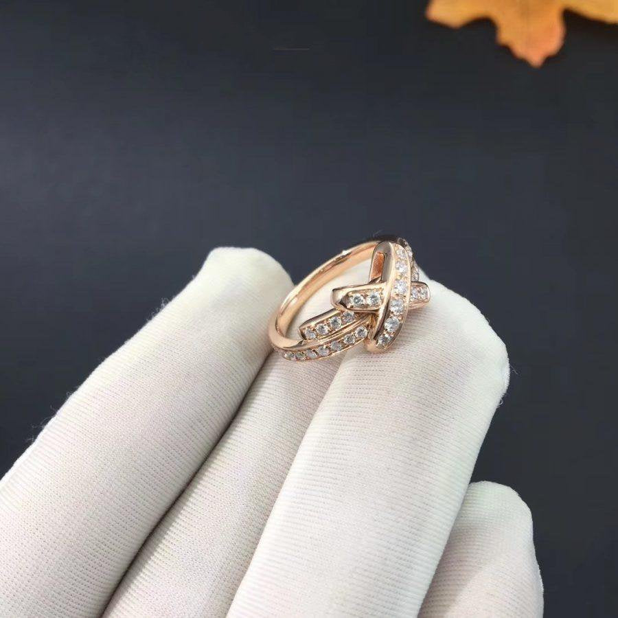 {
  "Elowen jewelsry": "Elowen ジュエリー",
  "JEUX DE RING PINK GOLD DIAMOND": "JEUX DE リング ピンクゴールド ダイヤモンド"
}