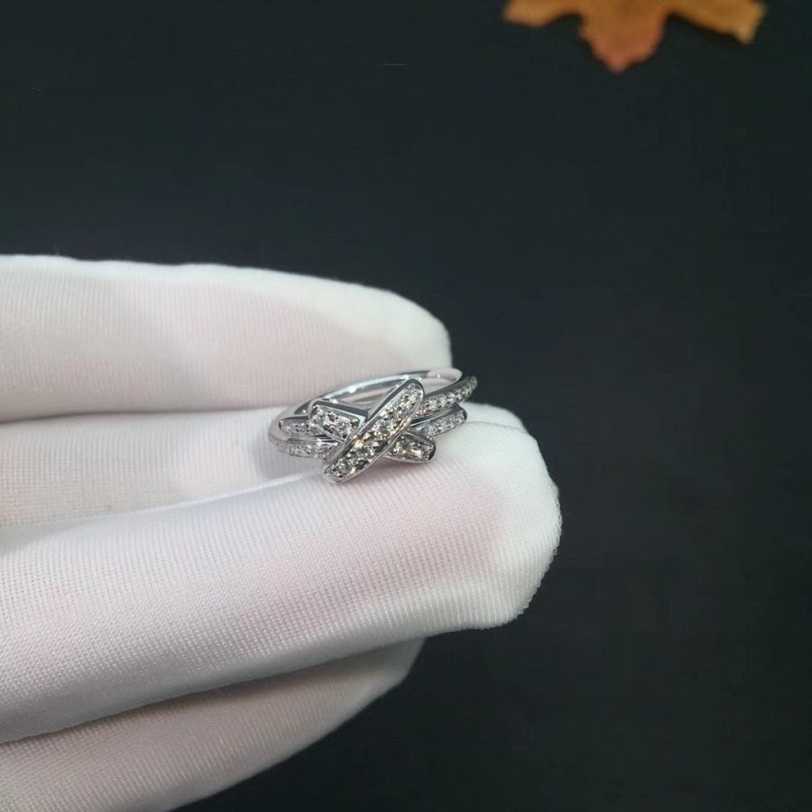 {
  "Elowen jewelsry": "Elowen ジュエリー",
  "JEUX DE SILVER DIAMOND RING": "JEUX DE シルバーダイヤモンドリング"
}