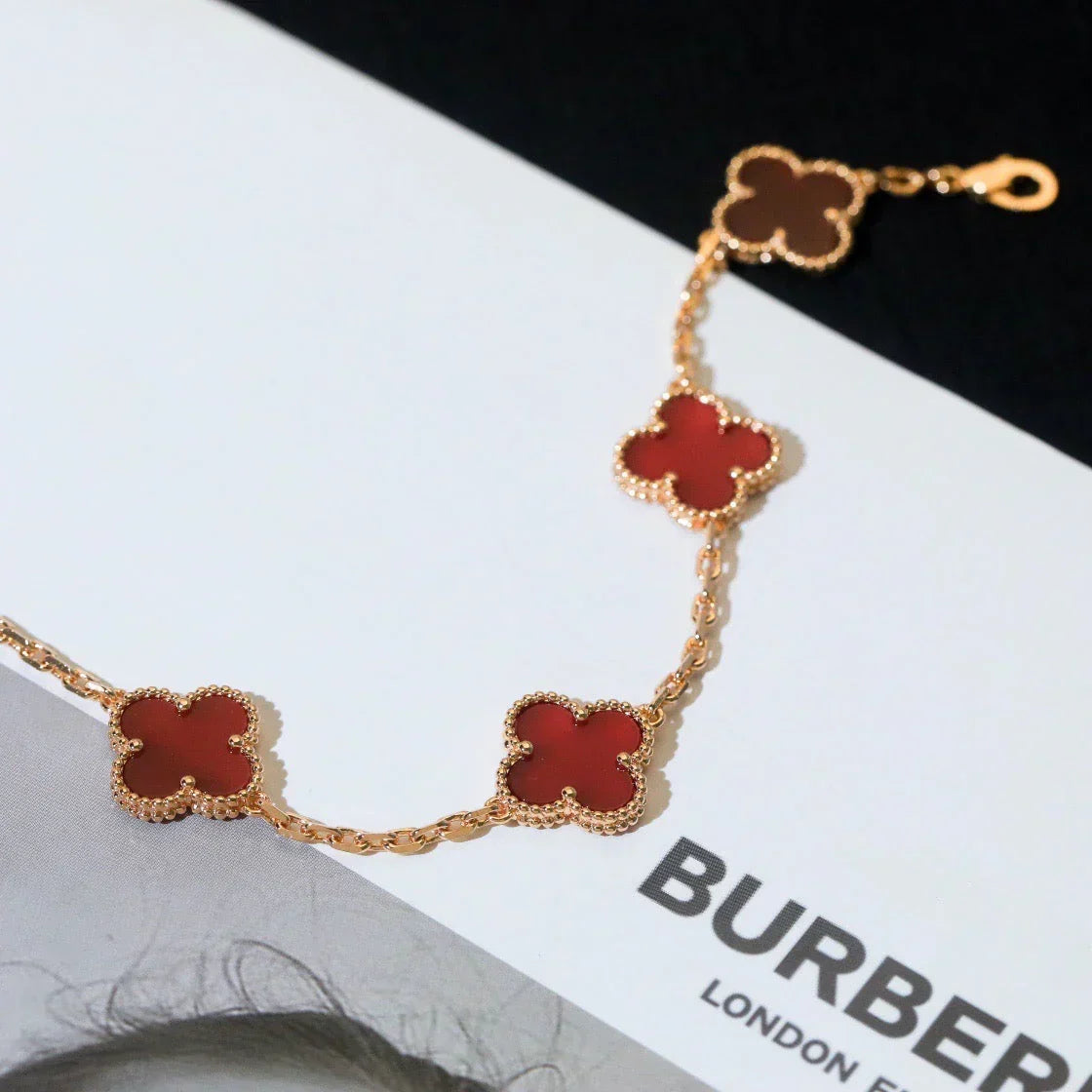 [Elowen jewelsry ] CLOVER 5 MOTIF RED CORNELIAN BRACELET COLLECTION
