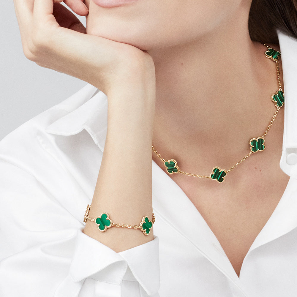 [Elowen jewelsry ]CLOVER 10 MOTIFS MALACHITE NECKLACE