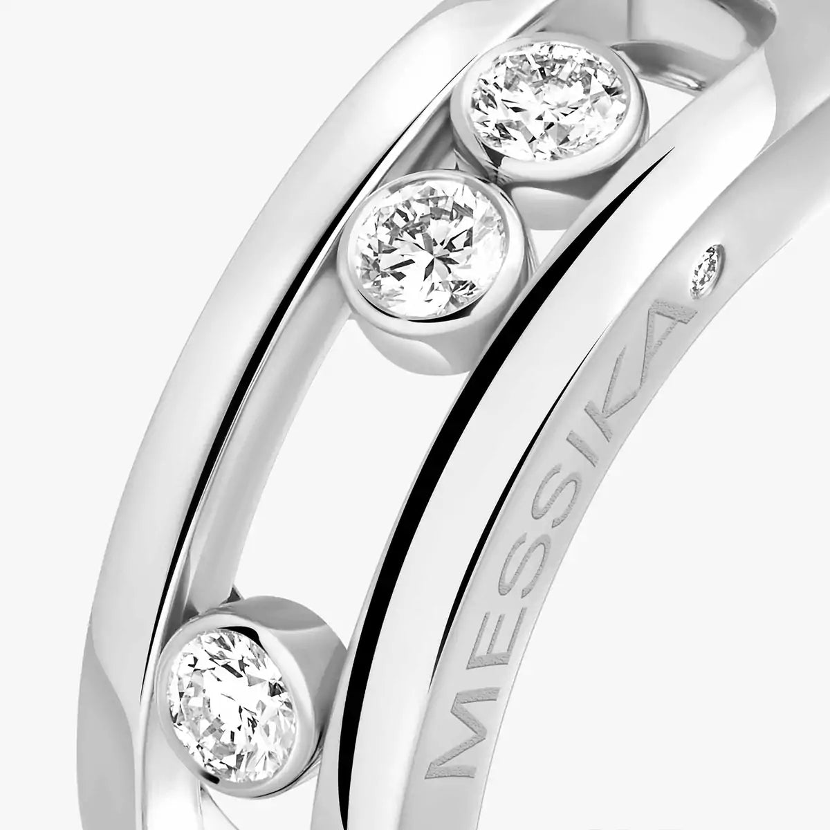 {
  "Elowen jewelsry": "Elowen ジュエリー",
  "MoveGold Diamond Ring": "MoveGold ダイヤモンドリング"
}