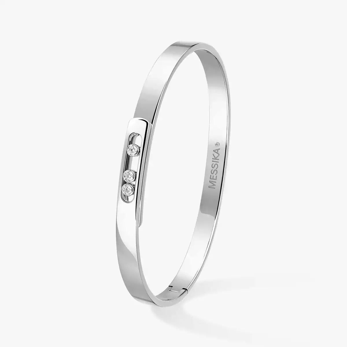 {
  "Elowen jewelsry": "Elowen ジュエリー",
  "Move Noa Diamond Bangle Bracelet": "ムーヴ ノア ダイヤモンド バングルブレスレット"
}