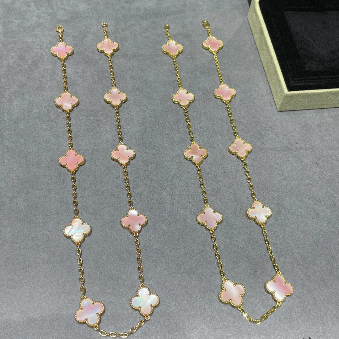 [Elowen jewelsry ]CLOVER HALSKETTE MIT 10 MOTIVEN UND ROSA MUTTERPERLE