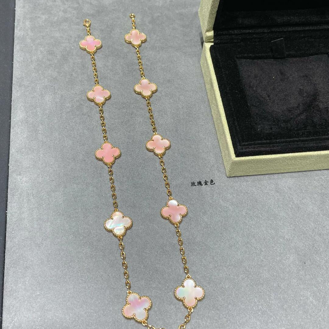 [Elowen jewelsry ]CLOVER HALSKETTE MIT 10 MOTIVEN UND ROSA MUTTERPERLE