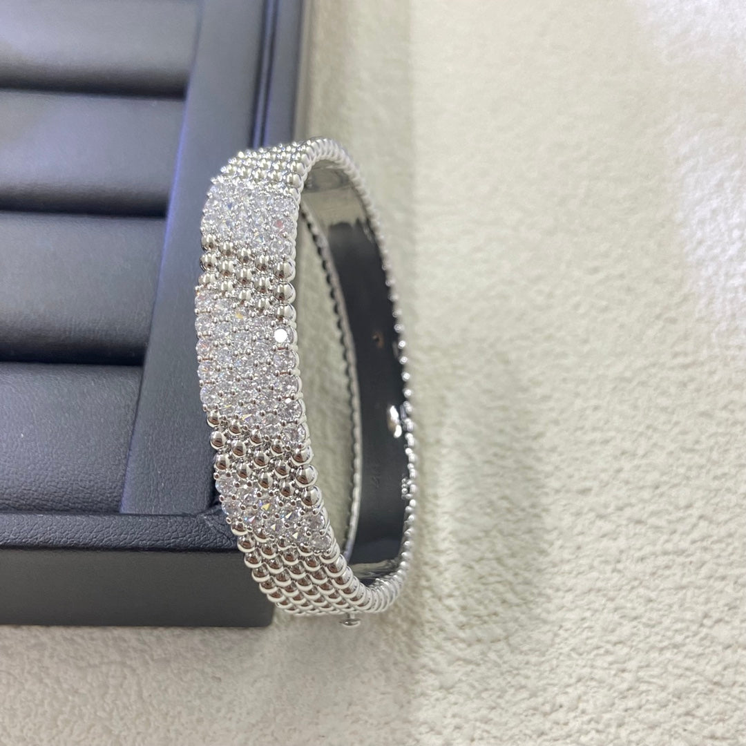 [Elowen jewelsry] FÜNFREIHIGES DIAMANTARMBAND
