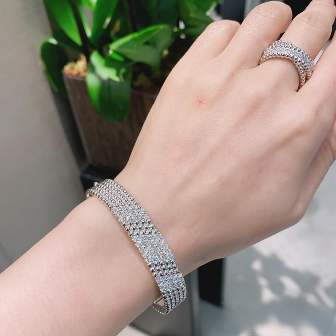 [Elowen jewelsry] FÜNFREIHIGES DIAMANTARMBAND