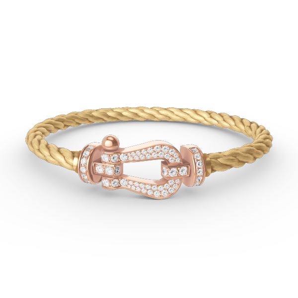 {
  "Elowen jewelsry": "Elowen Schmuck",
  "FORCE LARGE HORSESHOE FULL DIAMOND BRACELET ROSE GOLD": "FORCE GROSSES HUFEISEN-ARMBAND MIT VOLLBESATZ AUS DIAMANTEN IN ROSÉGOLD"
}