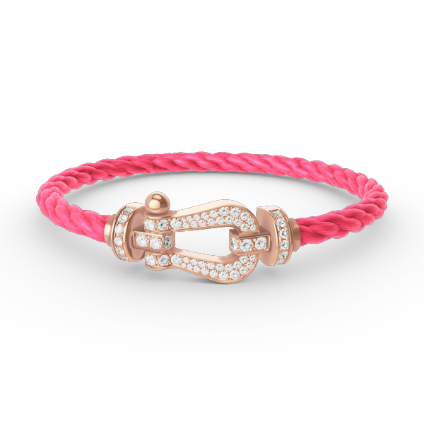 {
  "Elowen jewelsry": "Elowen Schmuck",
  "FORCE LARGE HORSESHOE FULL DIAMOND BRACELET ROSE GOLD": "FORCE GROSSES HUFEISEN-ARMBAND MIT VOLLBESATZ AUS DIAMANTEN IN ROSÉGOLD"
}