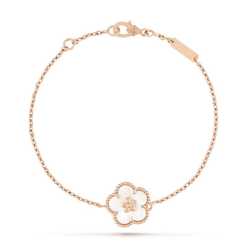 [Elowen jewelsry ]LUCKY WHITE MOP PLUM BLOSSOM  BRACELET