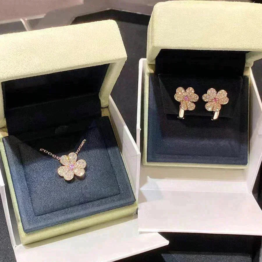 [Elowen jewelsry ]FRIVOLE ROSE GOLD FLOWER DIAMOND NECKLACE