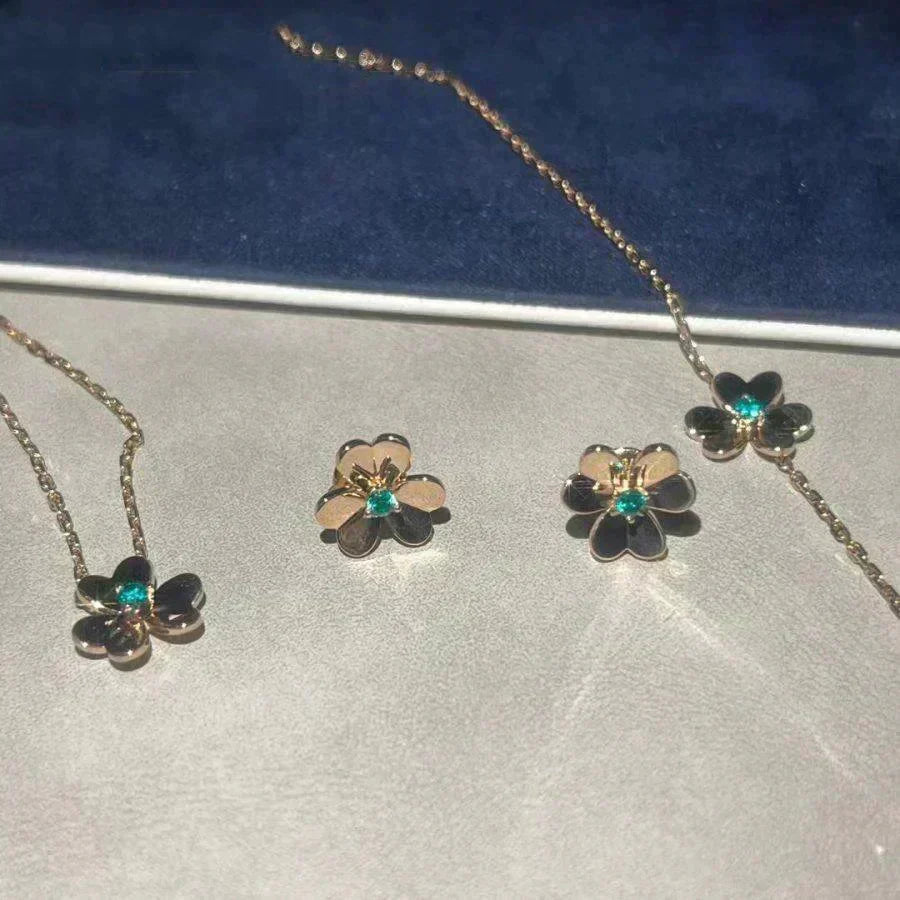 [Elowen jewelsry ]FRIVOLE  FLOWER MALACHITE EARRINGS