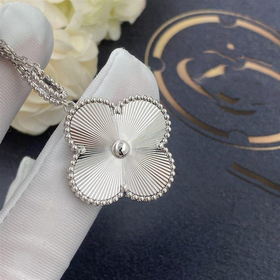 [Elowen Schmuck] CLOVER 25 MM SILBER GROSSE KLEEBLATT-HALSKETTE