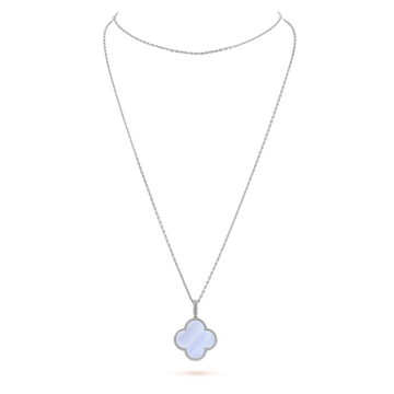[Elowen jewelsry ]CLOVER SILVER CHALCEDONY BIG CLOVER NECKLACE