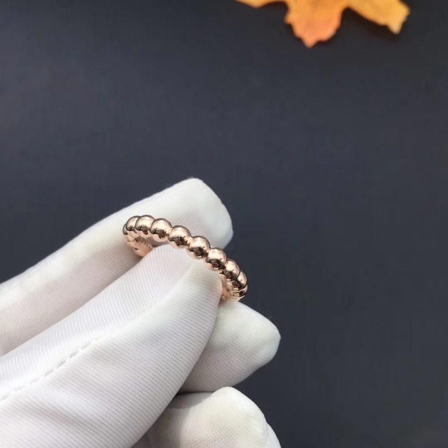 {
"Elowen jewelsry ": "エロウェン・ジュエリー",
"PERLEE RING": "ペルレ リング"
}