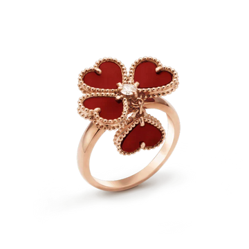 {
  "Elowen jewelsry": "Elowen ジュエリー",
  "SWEET CLOVER CARNELIAN RING": "スウィートクローバー カーネリアン リング"
}