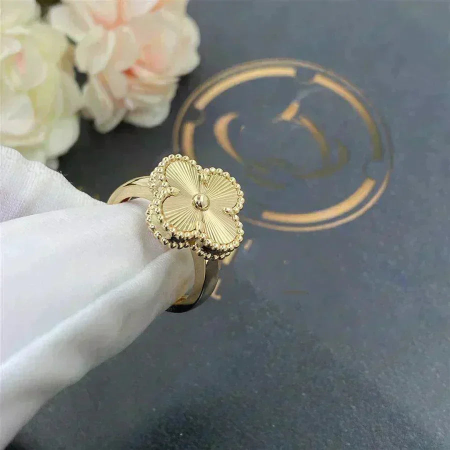 [Elowen jewelry] クローバーゴールドリング