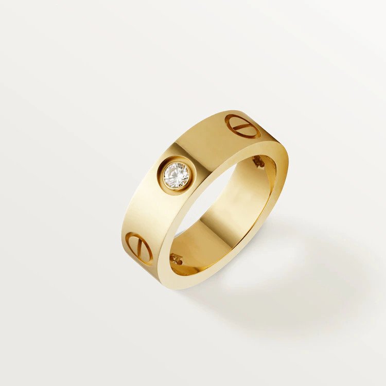{"Elowen jewelsry": "Elowen ジュエリー", "LOVE RING 5.5MM 3 DIAMONDS PINK GOLD": "LOVEリング 5.5MM 3ダイヤモンド ピンクゴールド"}